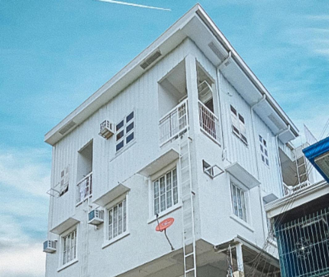 Reddoorz At David'S Travellers Inn Cavite General Trias  外观 照片
