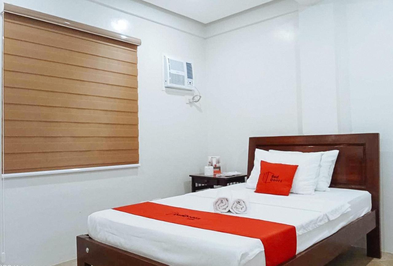 Reddoorz At David'S Travellers Inn Cavite General Trias  外观 照片