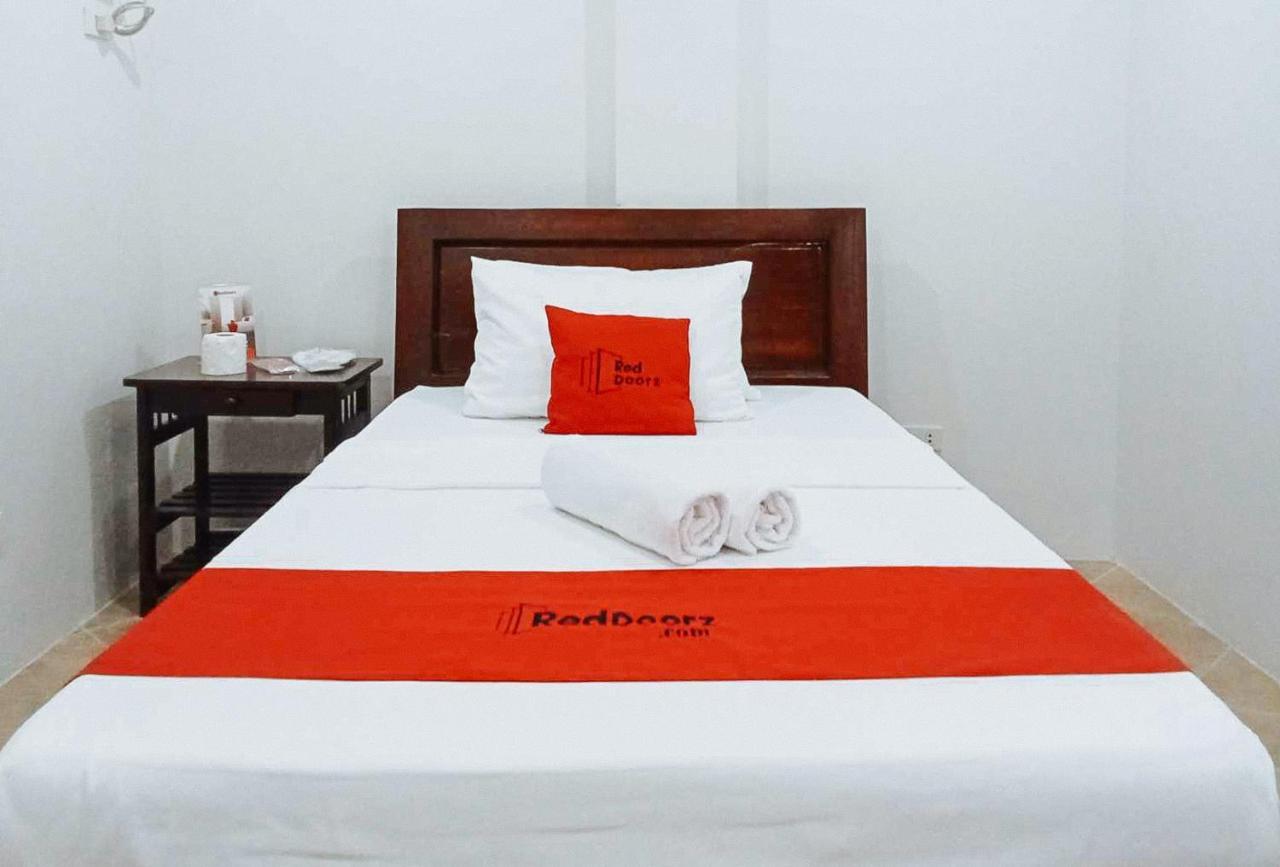 Reddoorz At David'S Travellers Inn Cavite General Trias  外观 照片
